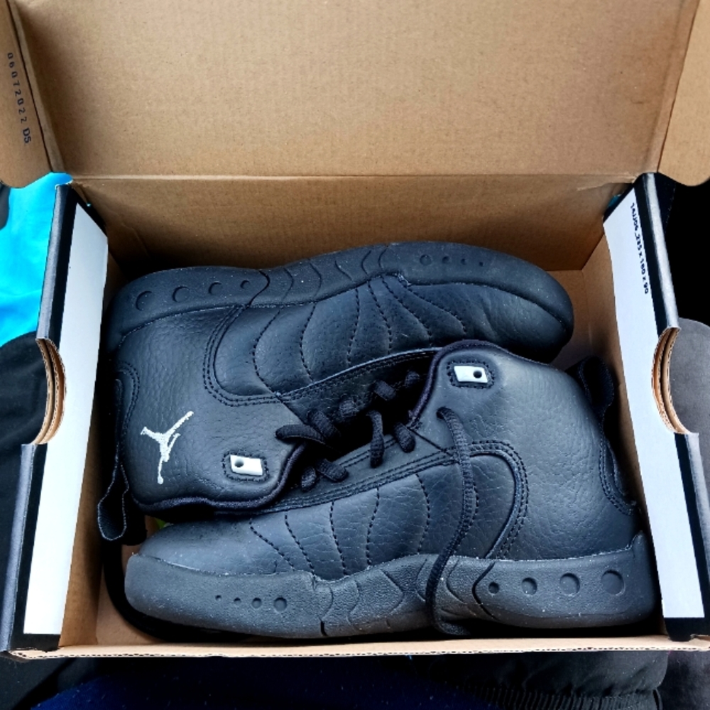 JORDAN JUMPMAN PRO (PS) KIDS SIZE 12c